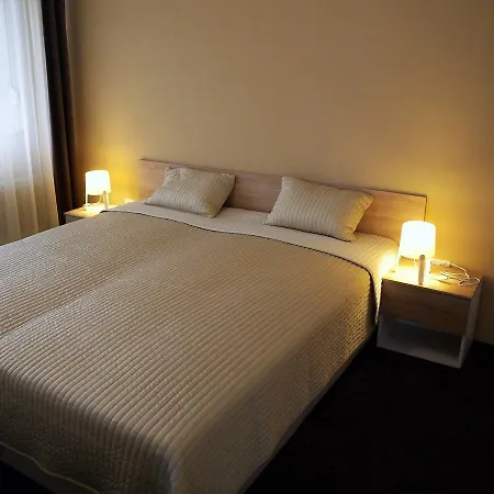 In Szantod Balaton 34169 Апартаменты *