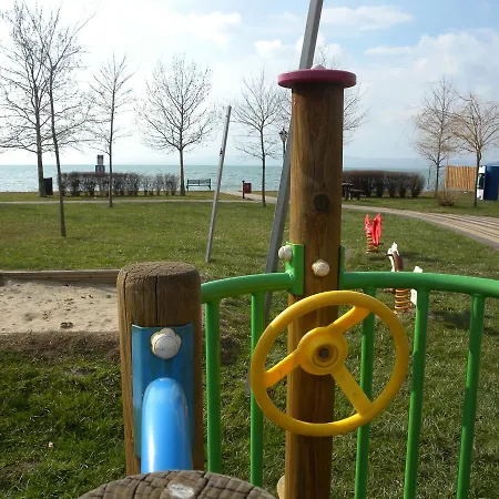 In Szantod Balaton 34169 * Балатонсемеш