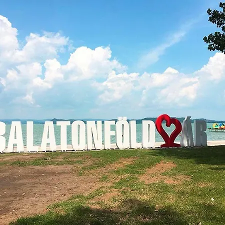 In Szantod Balaton 34169 * Балатонсемеш